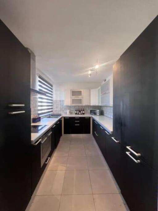 Spacious And Lovely Seaview *